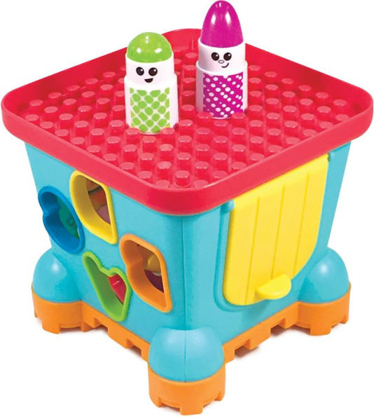 ACTIVITY TRIANGLE & SHAPE SORTING CASTLE