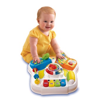 PLAY AND LEARN ACTIVITY TABLE