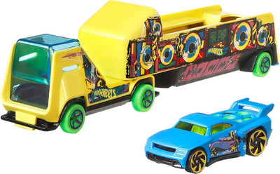 HOT WHEELS SUPER RIGS 1:64 SCALE RACE CAR & MATCHING SEMI TRUCK TRANSPORTER