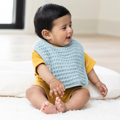 REVERSIBLE BIB & BURP SET - FOG