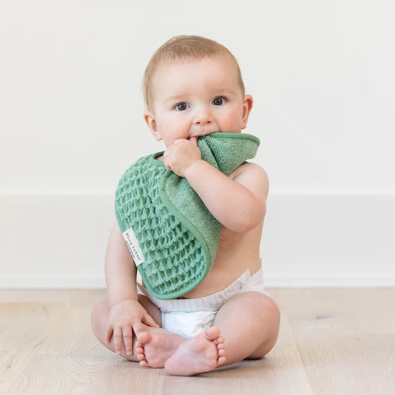 REVERSIBLE BIB & BURP SET SEA FOAM