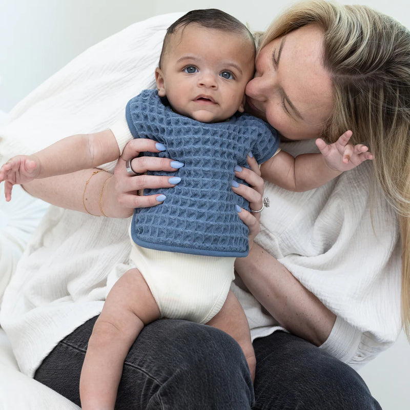 REVERSIBLE BIB & BURP SET RAIN