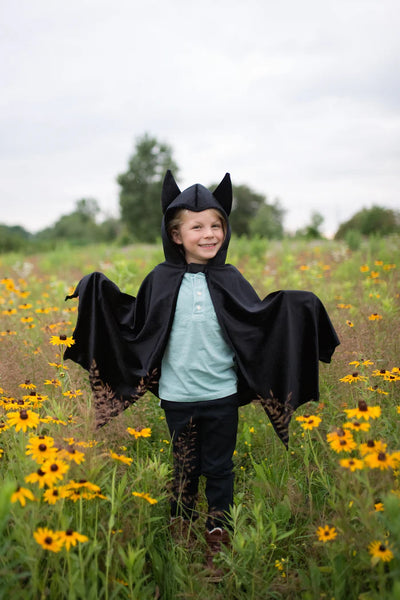 KIDS BLACK HOODED BAT CAPE SIZE4-6