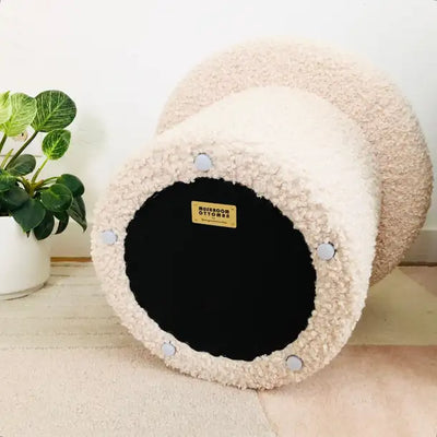 17 X 17" MUSHROOM BOUCLE OTTOMAN - IVORY