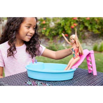 BARBIE DOLL AND POOL PLAYSET