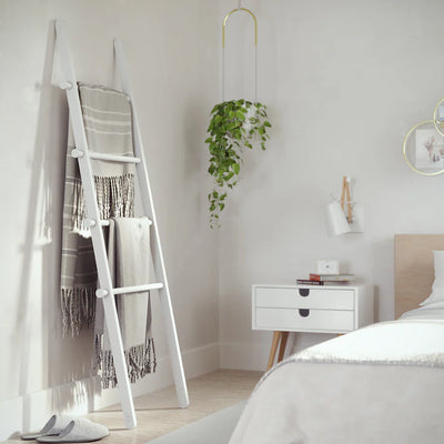 LEANA LADDER RACK WHITE